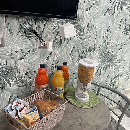 La Casa Di Raffaele Napoli Centro B&B 외부 사진