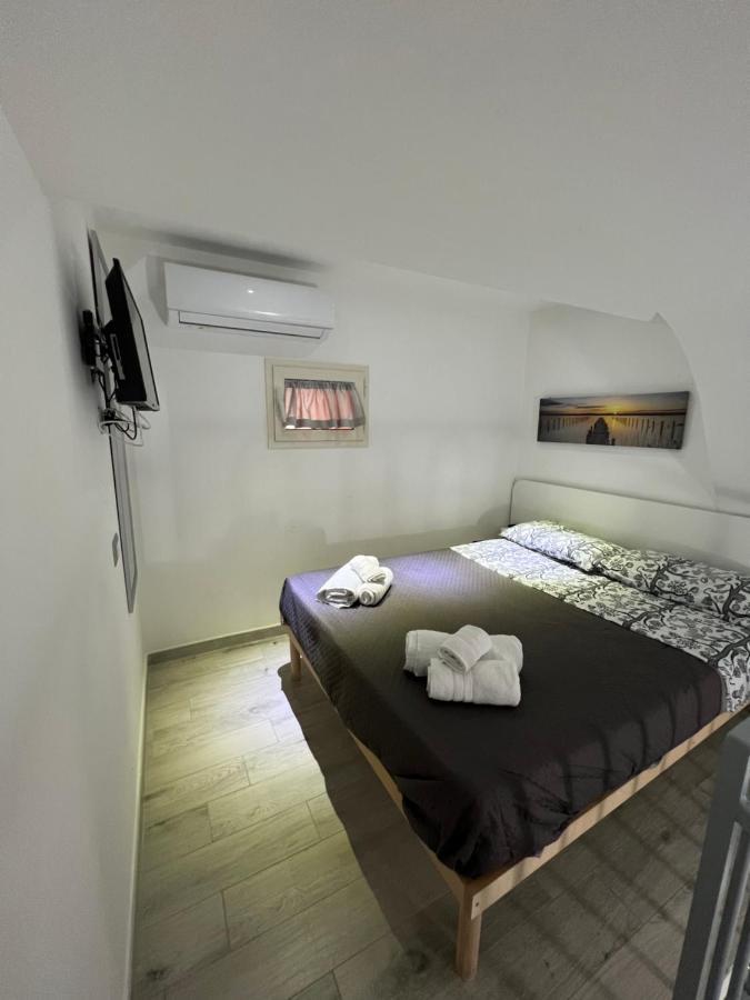 La Casa Di Raffaele Napoli Centro B&B 외부 사진